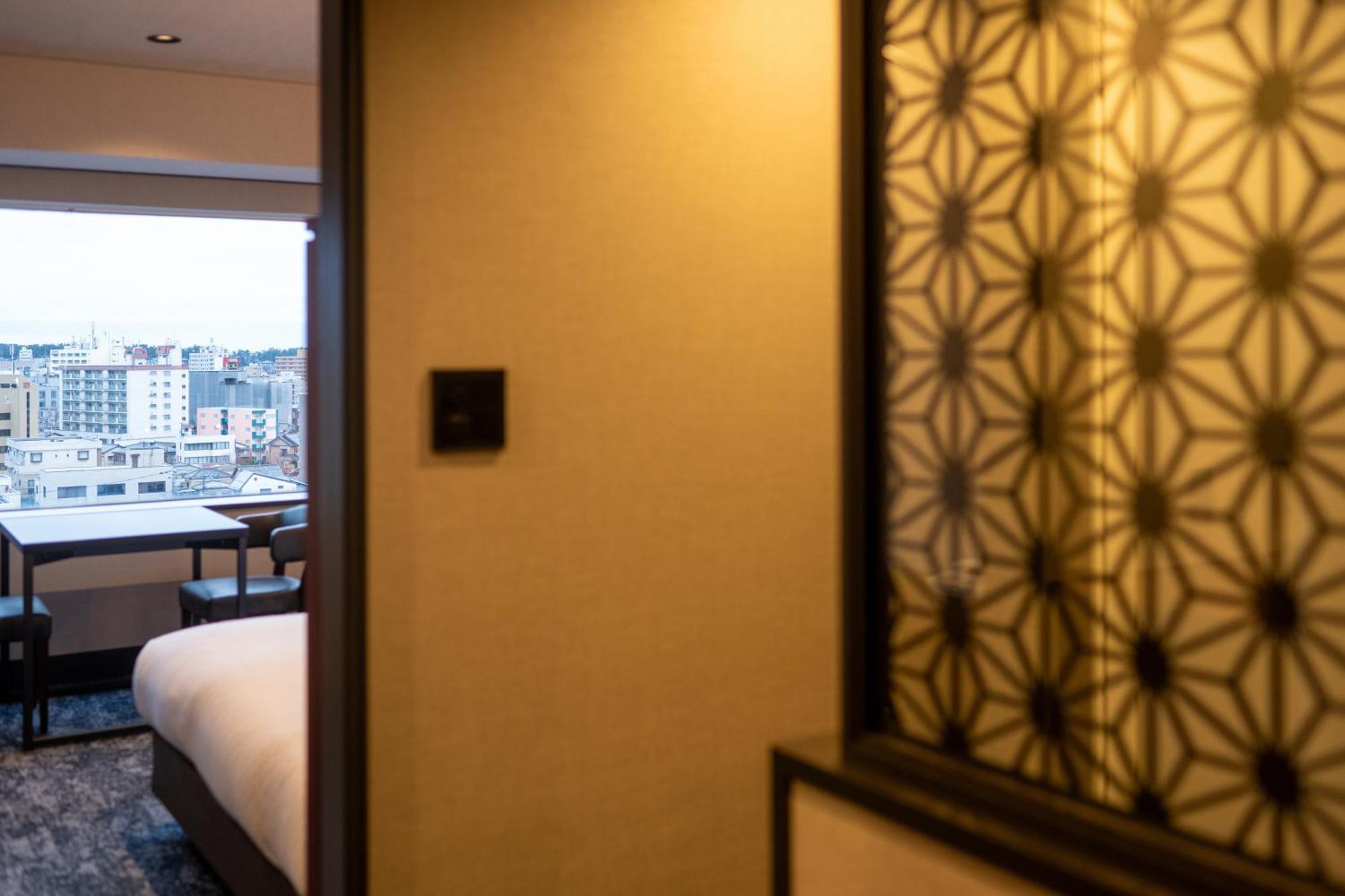 Niigata Grand Hotel Exterior foto